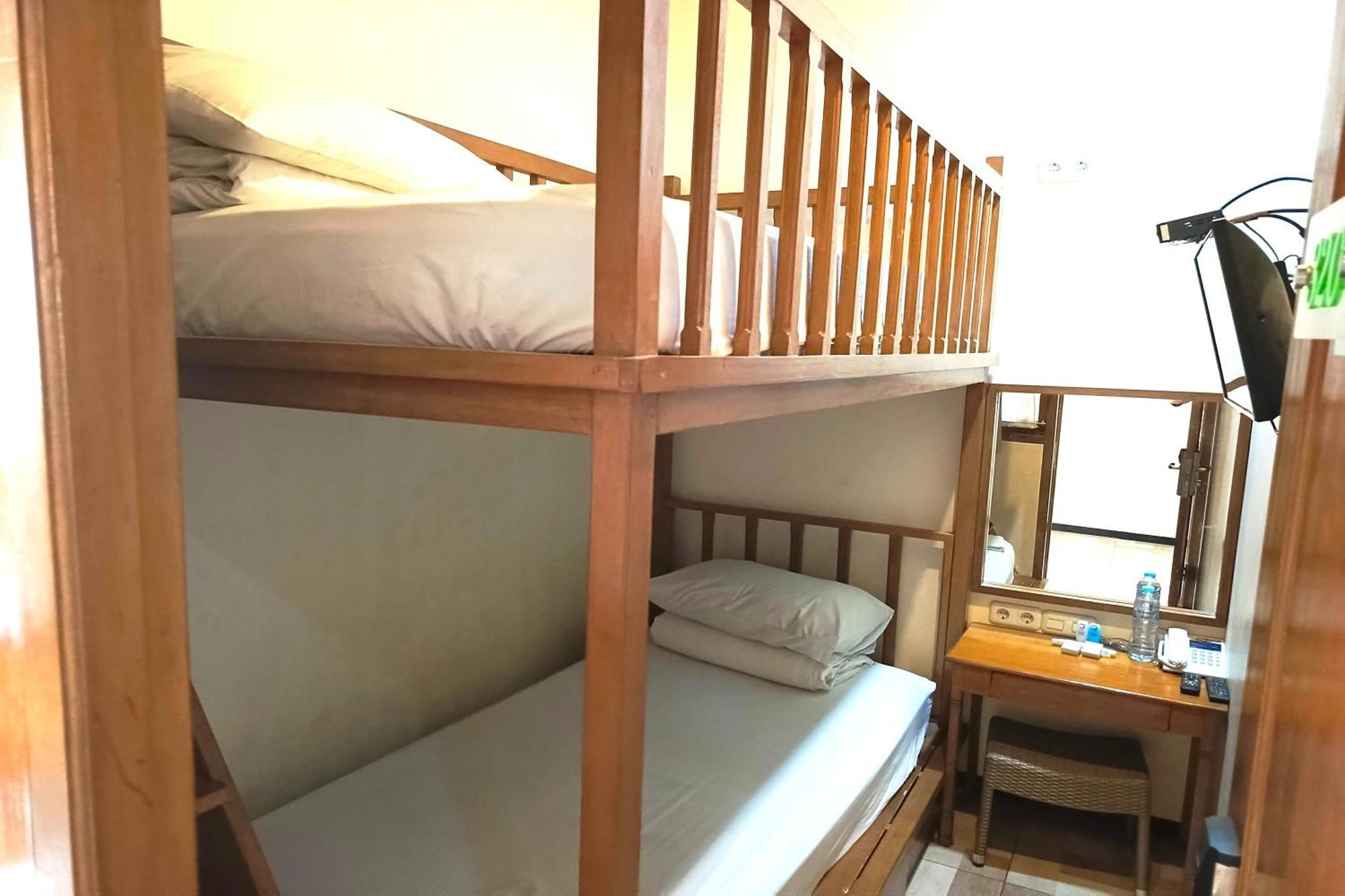 מאלאנג Java Capsule Hotel מראה חיצוני תמונה