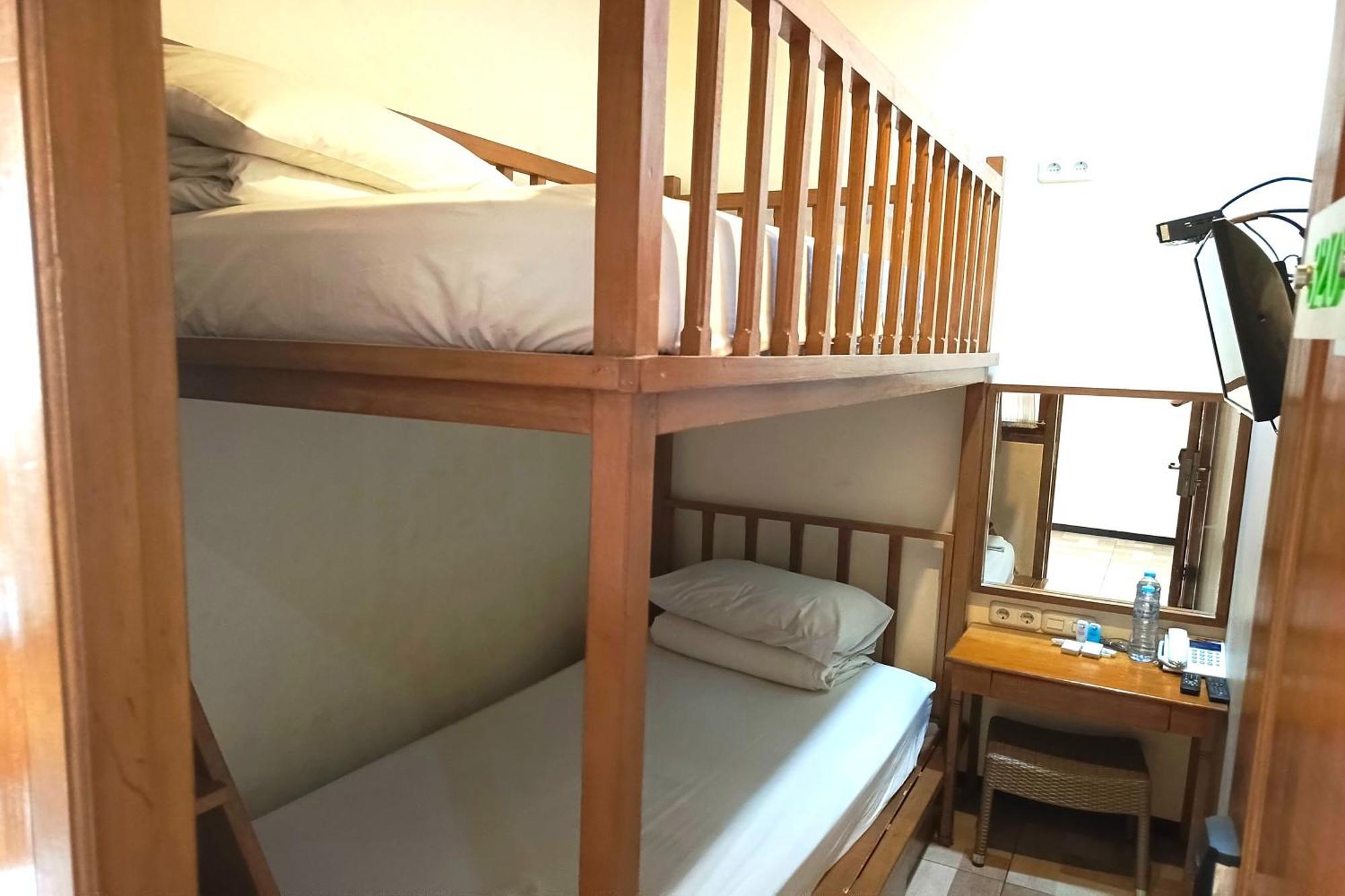 מאלאנג Java Capsule Hotel מראה חיצוני תמונה