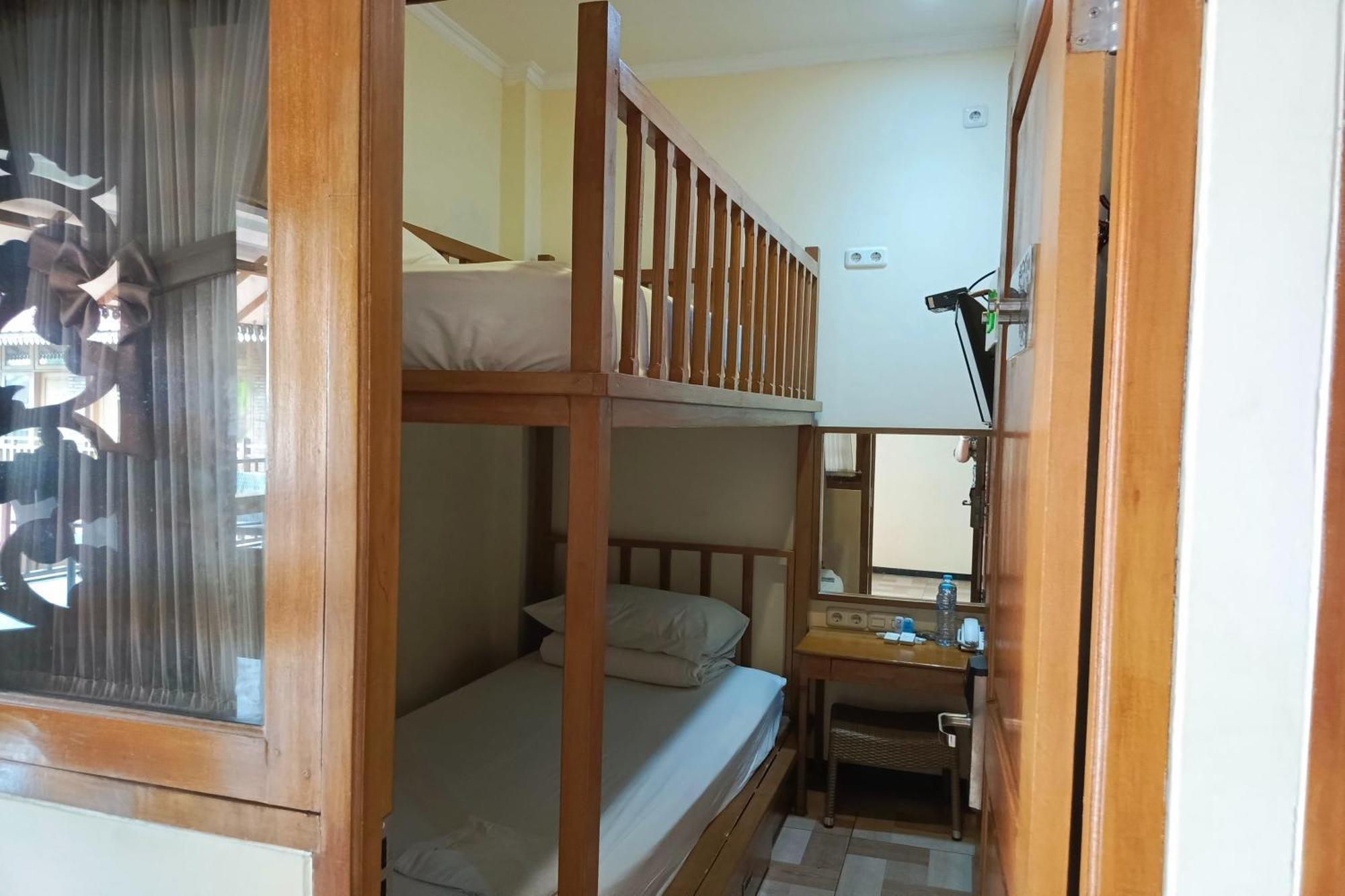 מאלאנג Java Capsule Hotel מראה חיצוני תמונה