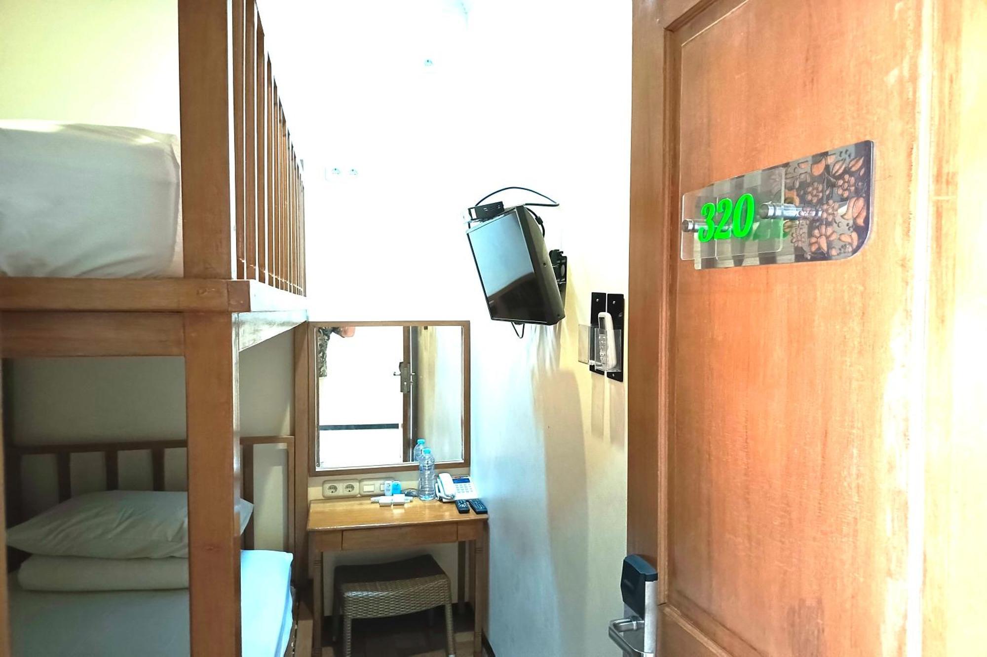 מאלאנג Java Capsule Hotel מראה חיצוני תמונה